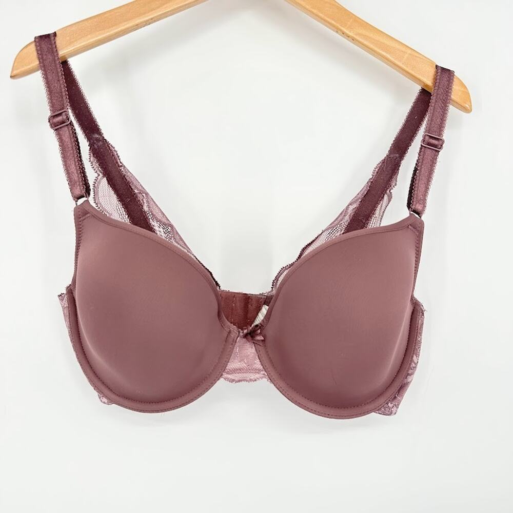 Wacoal Embrace Lace Purple Seamless Underwire T-shirt Bra Size‎ 32DD 853252 Bow